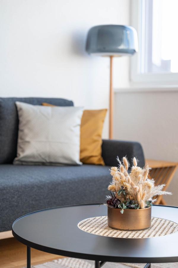 Modern 3Bdr Duplex With Skyroof In Trendy Zurich West Apartman Kültér fotó
